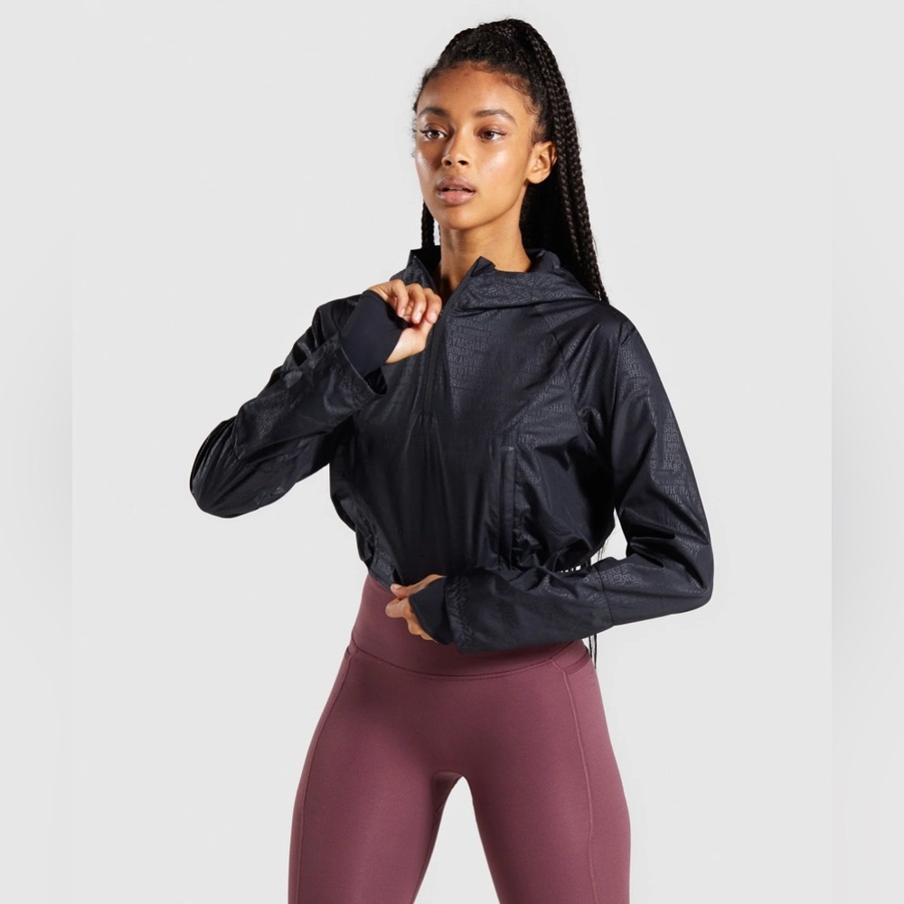Gymshark Speed Cropped Hoodie L Black Text Print Lightweight Pocket Thumb Holes